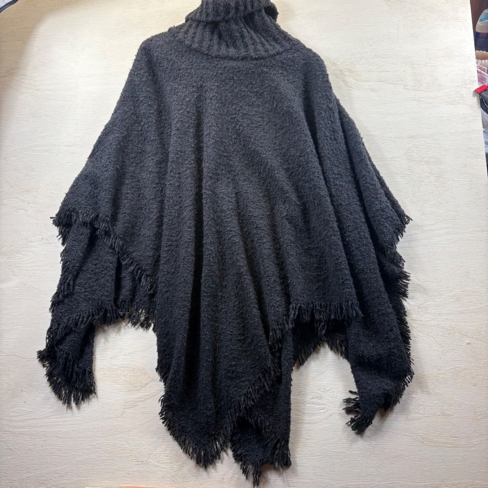 Black Boucle Turtleneck Poncho Fringe S/M Whimsigoth Funeral Witches Oversized